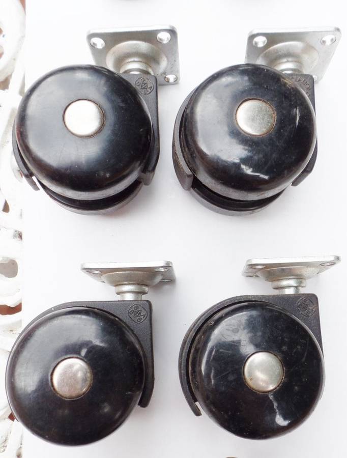 FURNITURE CASTORS