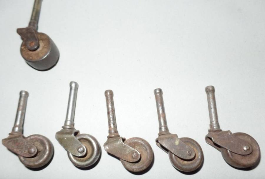 VINTAGE METAL FURNITURE CASTORS X 13