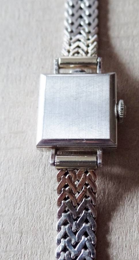 vintage cyma ladies gold watch