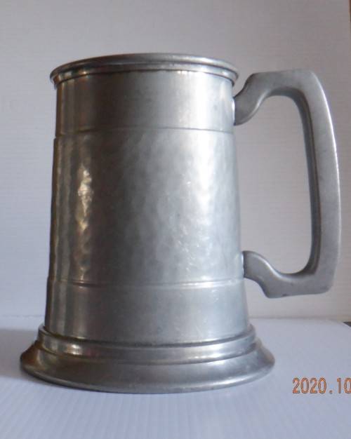 PEWTER PINT TANKARD WITH GLASS BASE