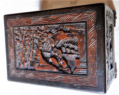 Vintage carved camphorwood jewellery box with key