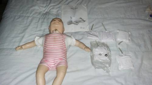 Baby Anne - cpr doll / cpr manikin