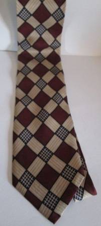 Classic Quality Tie - As Good As New (Please see Description)