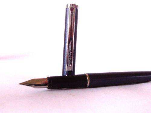 Vintage Iridium point Senator Merz & Krell German fountain pen