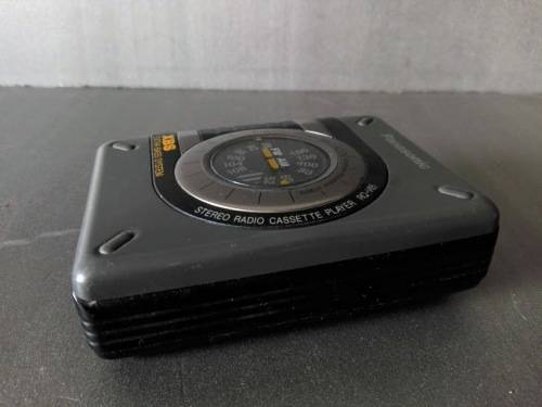 Walkman Stereo Radio Cassette Player PANASONIC - RQ-V65