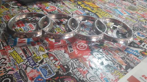 AUDI BADGES