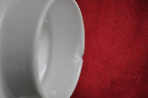 Tuscan Coffee Set For Two.  Inside rim of the lid damaged!!!  Collections or courier please!!