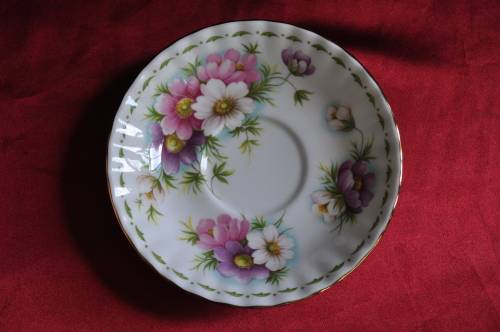 Royal Albert Flower Of The Month October "Cosmos" Trio