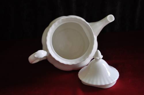 Royal Albert "Reverie" 40 Piece Tea Set   ---   Courier or Collections Please!!!