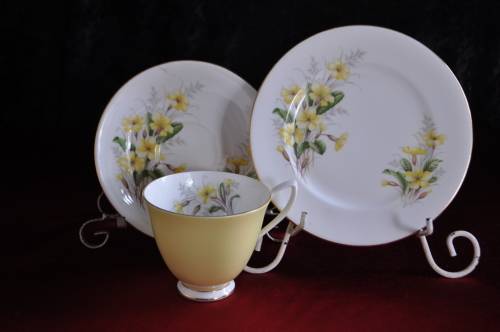 Royal Albert Unnamed Trio