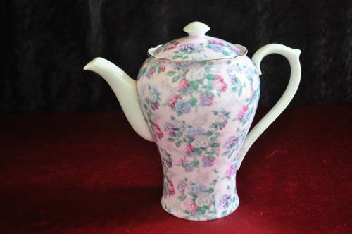 Shelley "Summer Glory" 13 Piece Coffee Set.       -      Collection or Courier Please!