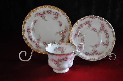 Royal Albert "Dimity Rose" Trio