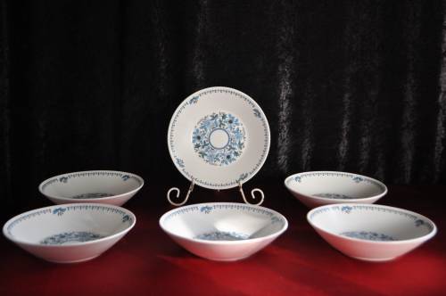 Noritake "Blue Moon" 38 Piece Dinner Set