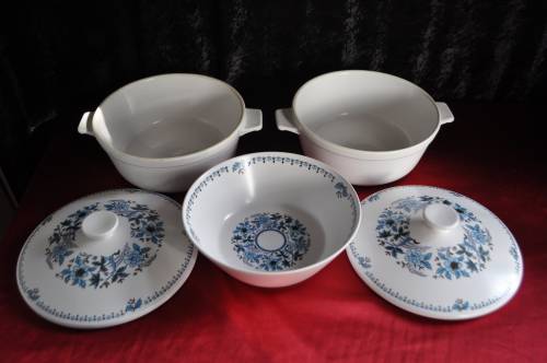 Noritake "Blue Moon" 38 Piece Dinner Set