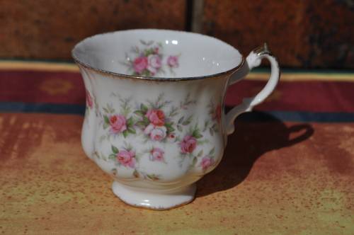 Paragon "Victoriana Rose" Trio