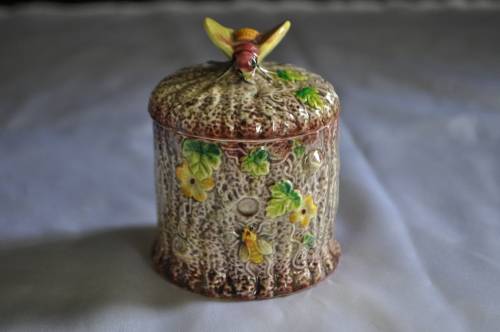 Vintage 1920's Marutomo Lidded Honey Pot