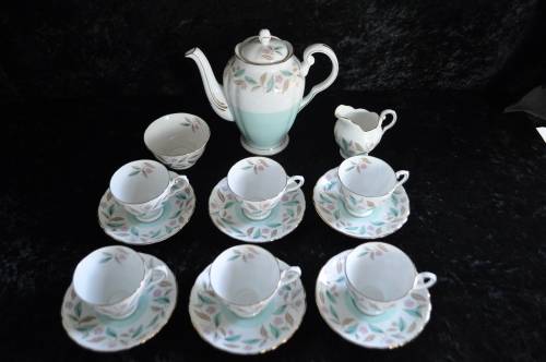 Tuscan 15 Piece Coffee Set.