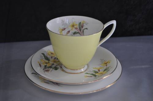 Royal Albert Unnamed Trio.