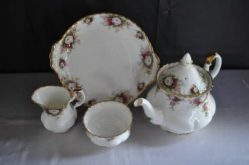 Royal Albert "Celebration" 22 Piece Tea Set.
