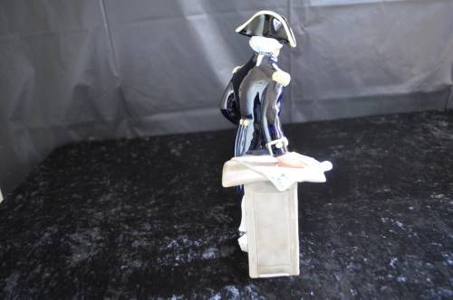 Royal Doulton Figurine "The Captain" HN 2260