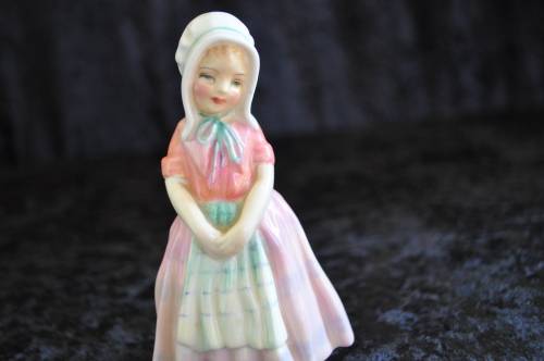Royal Doulton Figurine "Toot les" HN 1680