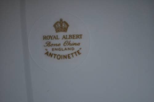 Royal Albert "Antoinette" Cake Plate, Milk & Sugar.