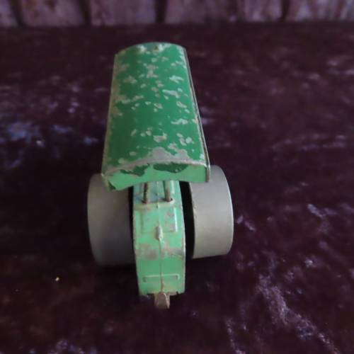 Dinky Toys Aveling Barford Diesel Roller #251  --  No Box