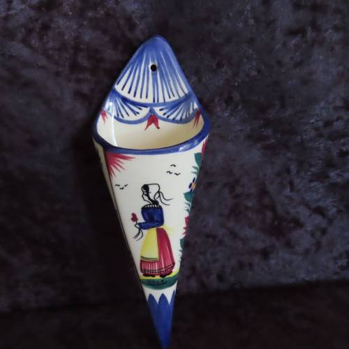 French HB Quimper Wall Pocket/Vase.