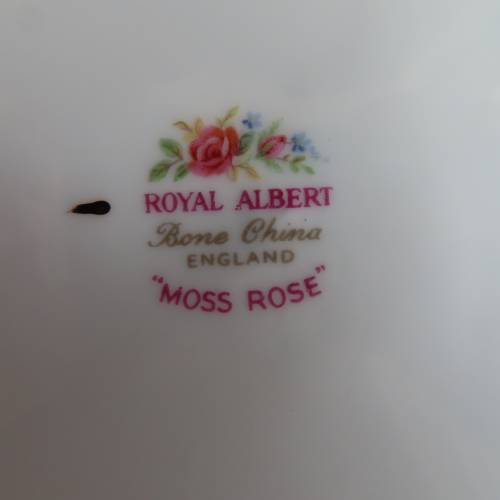 Royal Albert "Moss Rose" Trio