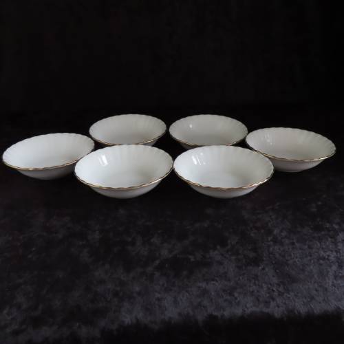 Roya Albert Val D'or Dessert Bowls x 6
