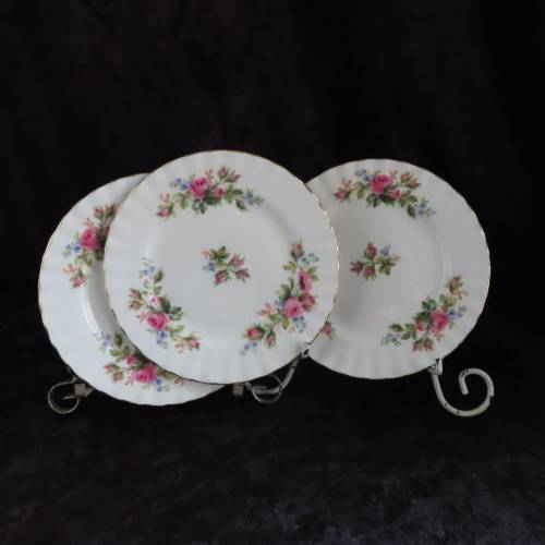 Royal Albert "Moss Rose" Cake Plates x 3 (16 cm in diam)