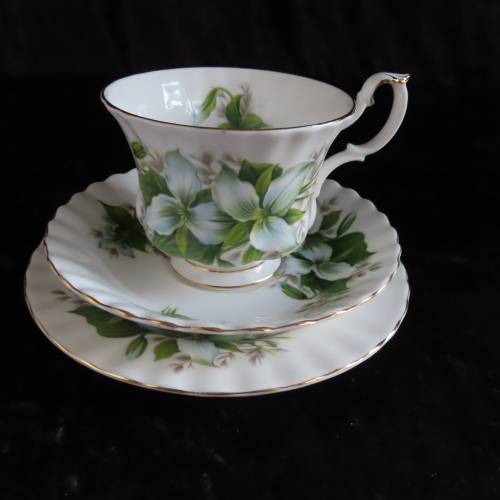 Royal Albert `Trillium` Tea Trio.