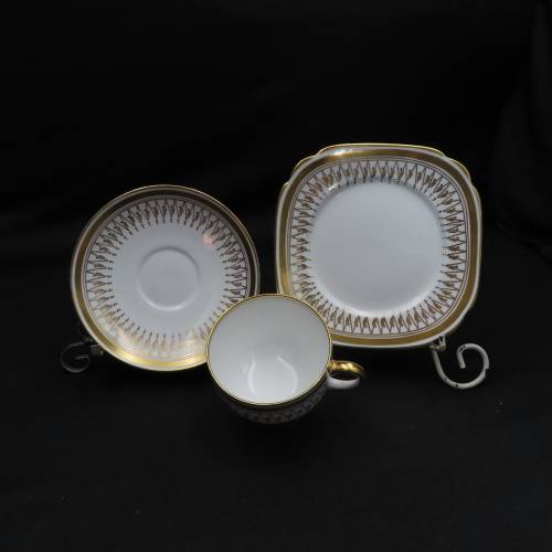 Royal Albert Crown China Unnamed 23 Piece Tea Set
