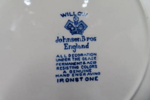 Johnson Bros `Willow` Tea Trio
