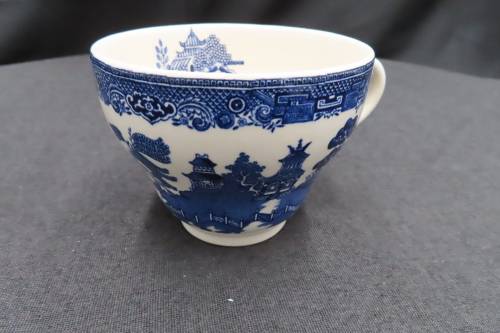 Johnson Bros `Willow` Tea Trio