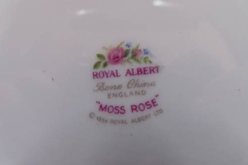 Royal Albert Moss Rose Large Cake Plate.