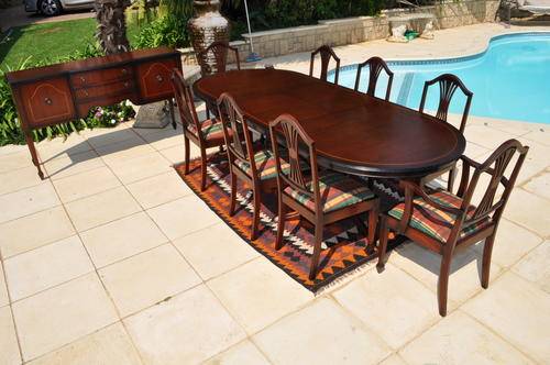 10 Piece Dining Room Set --  Collections Only!!!!