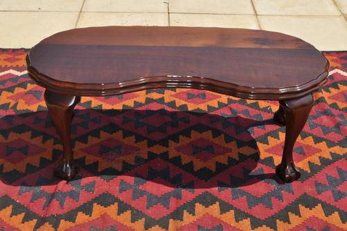 Imbuia Ball & Claw Kidney Shaped Coffee Table  ----   Collections Only!!!