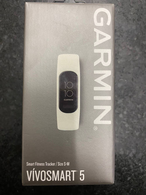 Garmin Vivosmart 5 - LIKE NEW - FITNESS TRACKER - SLEEP TRACKER - HEART RATE