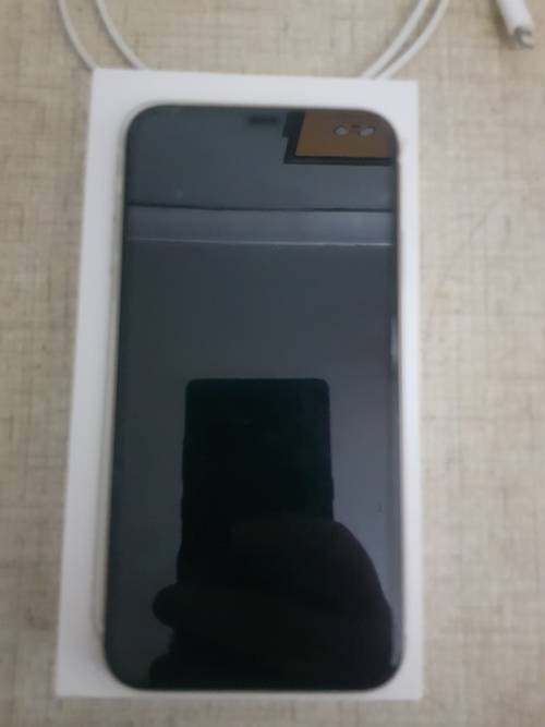 iPhone 11 64GB