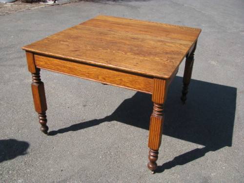 DM84Sale ANTIQUE OAK COLONIAL TABLE ON CASTORS @@@ Crazy Low R1 Start