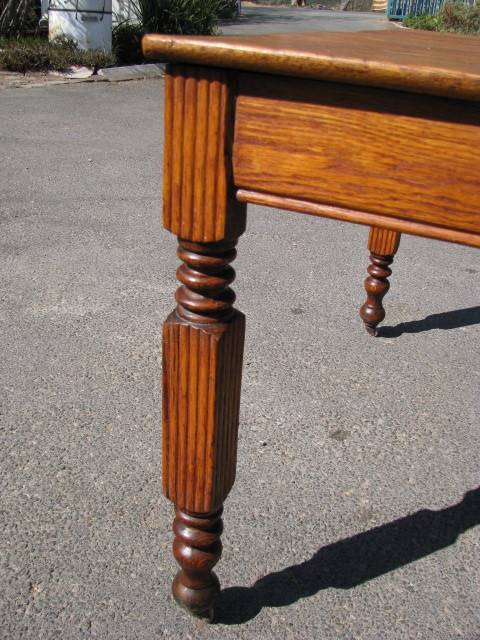 DM84Sale ANTIQUE OAK COLONIAL TABLE ON CASTORS @@@ Crazy Low R1 Start