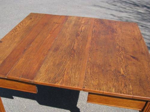 DM84Sale ANTIQUE OAK COLONIAL TABLE ON CASTORS @@@ Crazy Low R1 Start