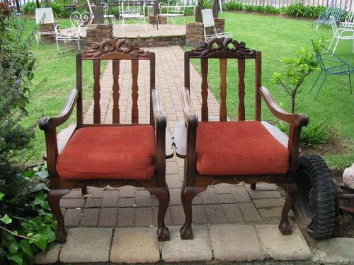 @#% A PAIR OF CARVED BALL/CLAW CHAIRS.... THESE ARE CARVERS OR STOEP CHAIRS.....bid is per chair %#@