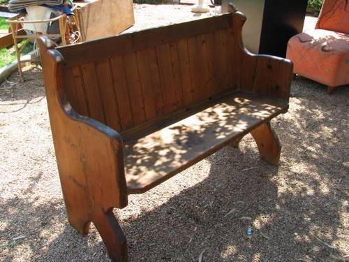 A STUNNING ANTIQUE 2 SEATER CHURCH BENCH