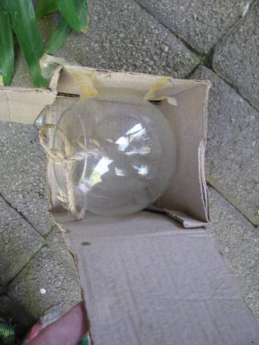 A RETRO 1970'S HANGING VASE............... A REAL BLAST FROM THE PAST