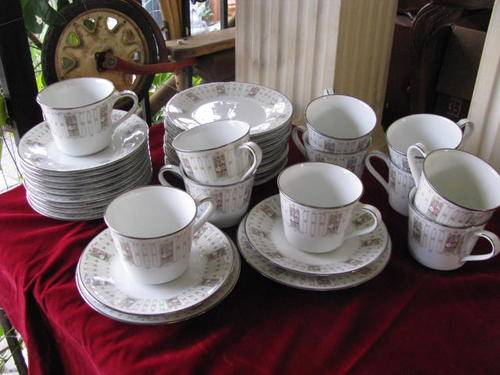 11 X NORITAKE TEA TRIO'S IN THE "COLONIAL" PATTERN... IN IMMACULATE CONDITION...BID PER TRIO !!!