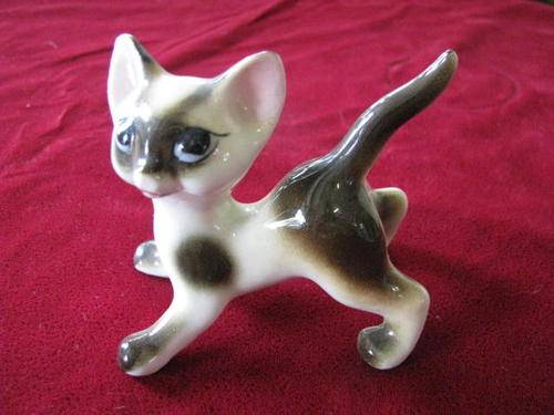 A CUTE 1950'S KITTY CAT ORNAMENT @CRRAAAZZY R1 START