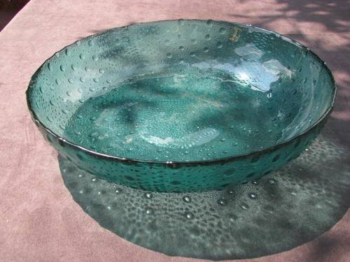A GORGEOUS UNUSUAL RETRO GREEN GLASS BOWL WITH BUBBLE EFFECT GLASS   @CRAZY R1 START