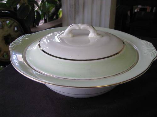 A GORGEOUS SWINNERTONS ENGLAND VEGETABLE BOWL WITH LID  @@@ CRAZY LOW START